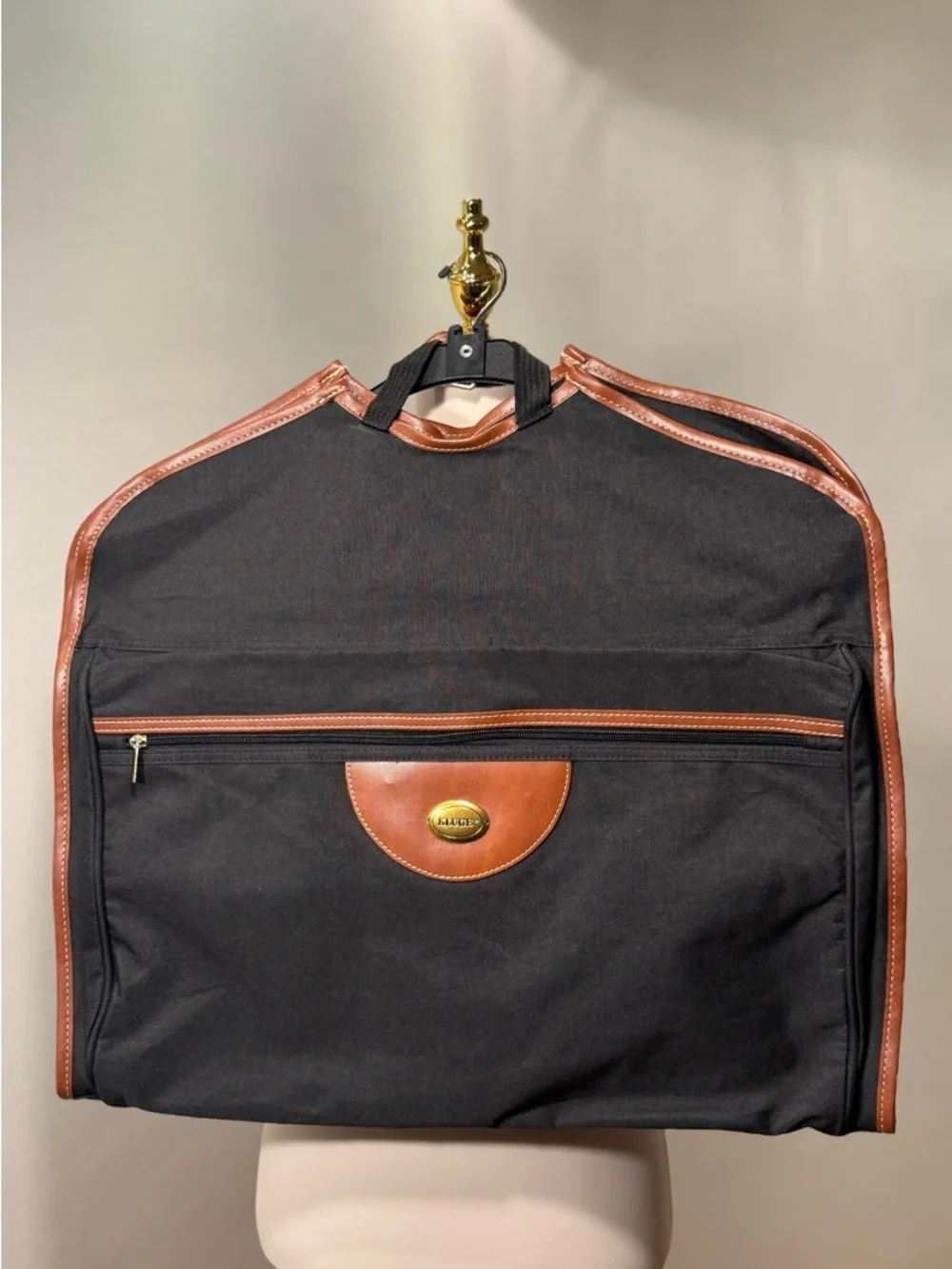 Kluge Vintage Bifold Garment Bag Travel with Hanger Black/Brown